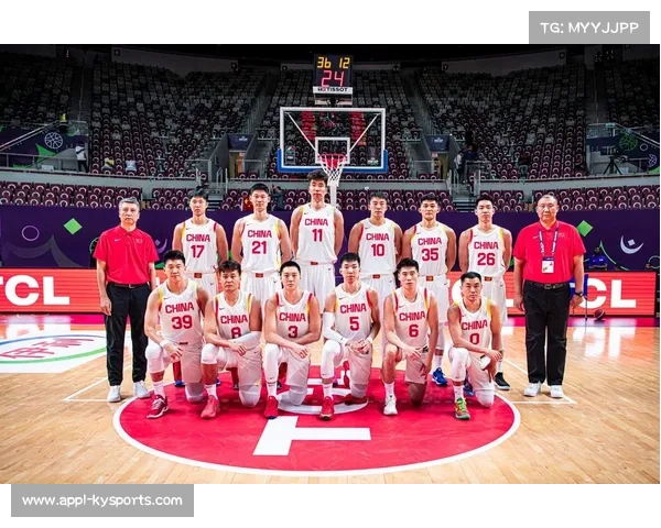 CBA转播权谈判仍在进行中:咪咕续约价格成焦点,新赛季开赛在即花落谁家