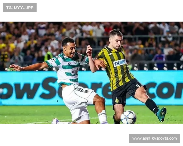 哈萨克斯坦球队凯拉特主场谢幕战，球迷组织致敬门将阿纳尔别科夫