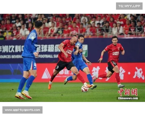 2025赛季第10轮：成都蓉城1-0上海申花，队史首次登顶积分榜